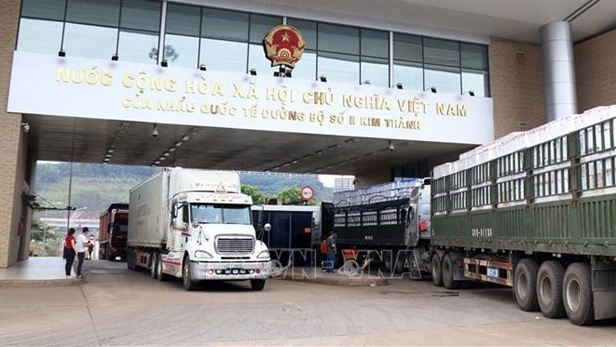 PM orders urgent measures to prevent goods congestion at northern border gates